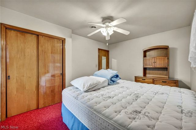 1030 Hillsdale Avenue, Lorain, OH 44052