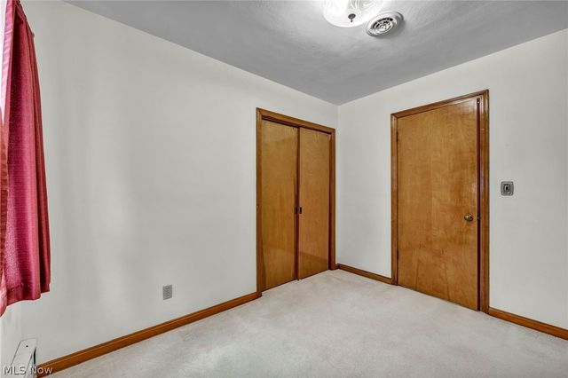 1030 Hillsdale Avenue, Lorain, OH 44052