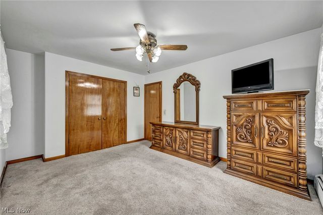 1030 Hillsdale Avenue, Lorain, OH 44052