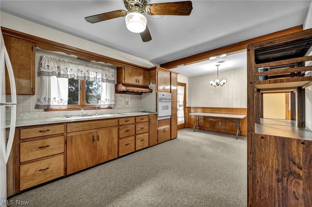1030 Hillsdale Avenue, Lorain, OH 44052