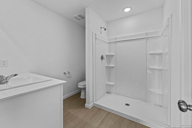 1807 Wood Warbler, New Braunfels, TX 78130