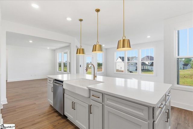 119 Mossend Street, Woodruff, SC 29388