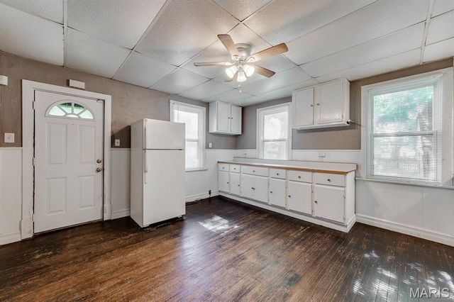 7014 Raymond Avenue, University City, MO 63130