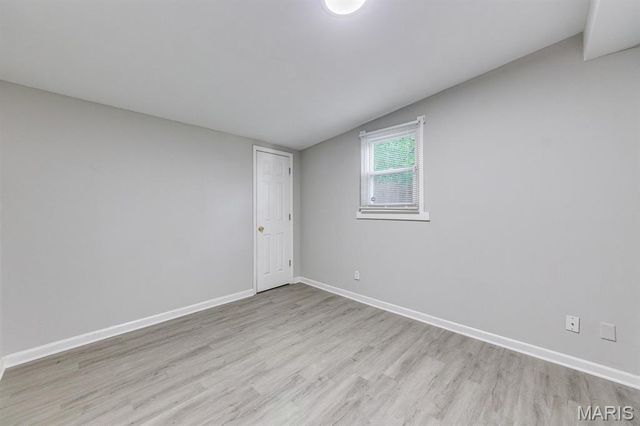 7014 Raymond Avenue, University City, MO 63130