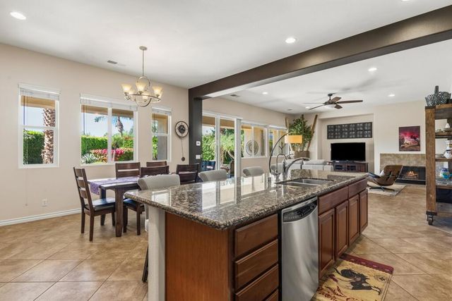 48135 Chesapeake Place, Indio, CA 92201