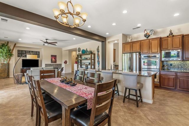 48135 Chesapeake Place, Indio, CA 92201