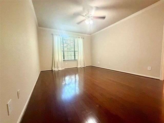 2255 Braeswood Park Drive 136, Houston, TX 77030