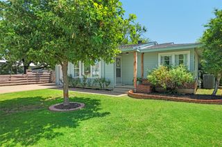 707 Sycamore Street, Weatherford, TX 76086