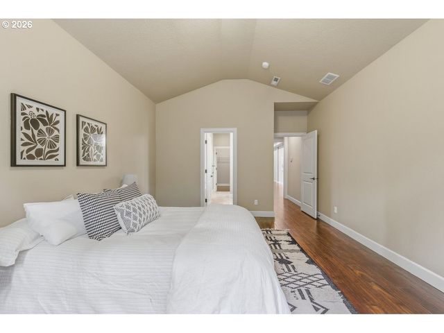 9279 Se GRACE Cir, Happy Valley, OR 97086