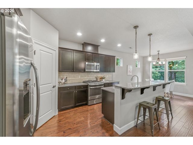 9279 Se GRACE Cir, Happy Valley, OR 97086
