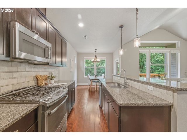 9279 Se GRACE Cir, Happy Valley, OR 97086