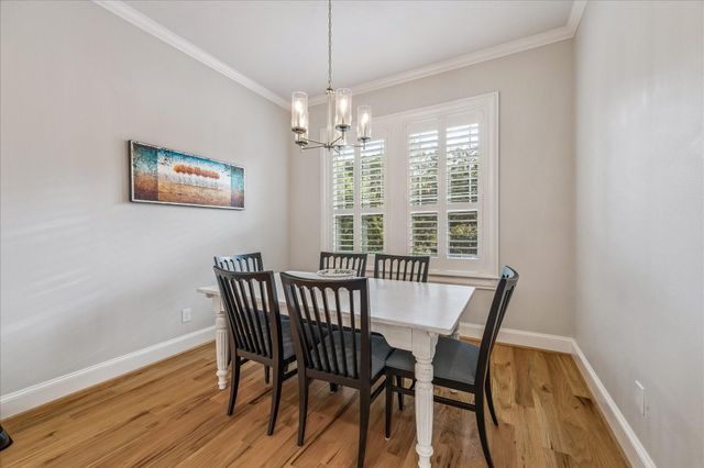 209 Queen Road, Clear Lake Shores, TX 77565