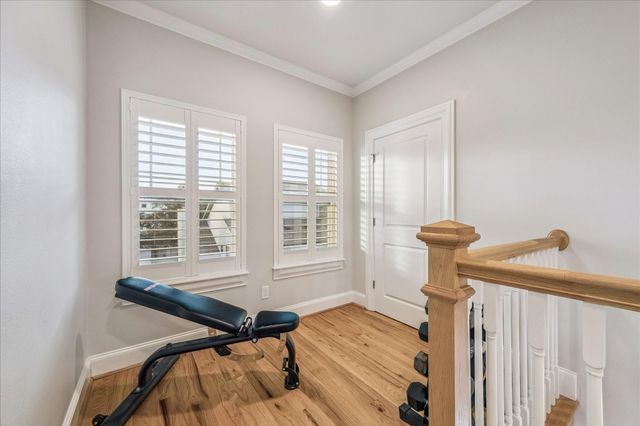209 Queen Road, Clear Lake Shores, TX 77565