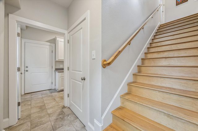 209 Queen Road, Clear Lake Shores, TX 77565