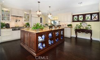 5151 Quakertown Avenue, Woodland Hills (los Angeles), CA 91364