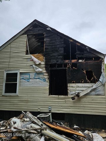 1210 Cecil Ave, Louisville, KY 40211