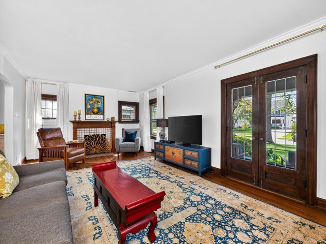 140 S Cassingham Road, Columbus, OH 43209