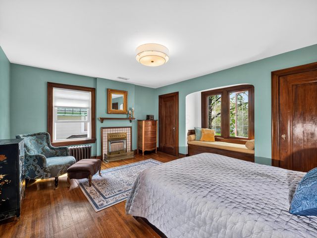 140 S Cassingham Road, Columbus, OH 43209