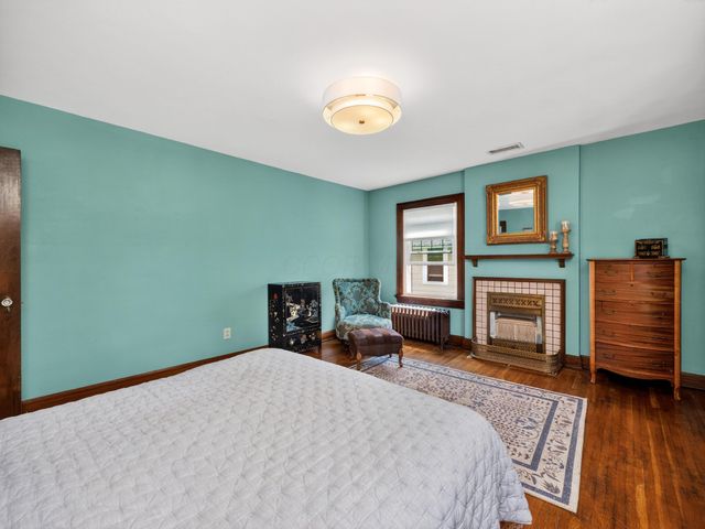 140 S Cassingham Road, Columbus, OH 43209