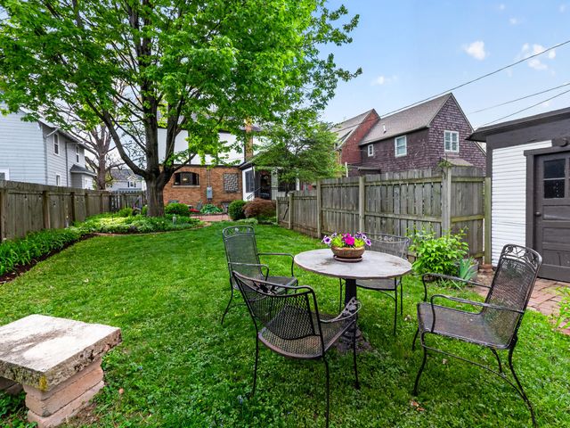 140 S Cassingham Road, Columbus, OH 43209