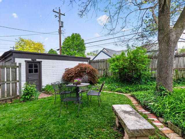 140 S Cassingham Road, Columbus, OH 43209