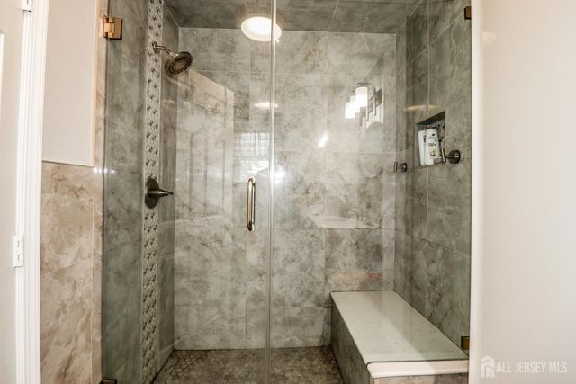 323 Ventnor Court, Piscataway, NJ 08854