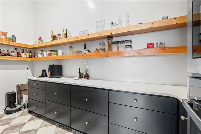 17420 Crystal Street, Overland Park, KS 66221