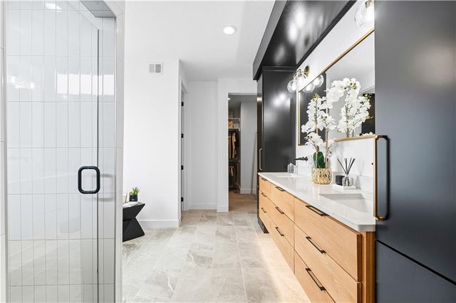 17420 Crystal Street, Overland Park, KS 66221