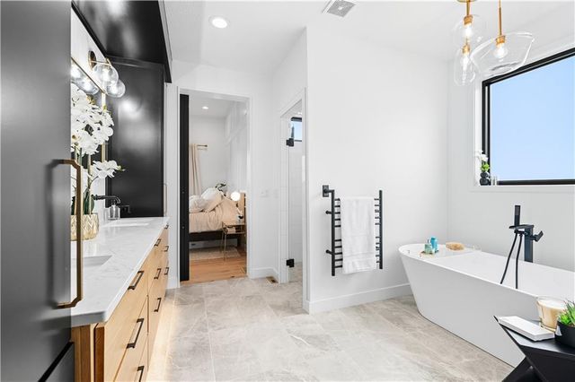 17420 Crystal Street, Overland Park, KS 66221