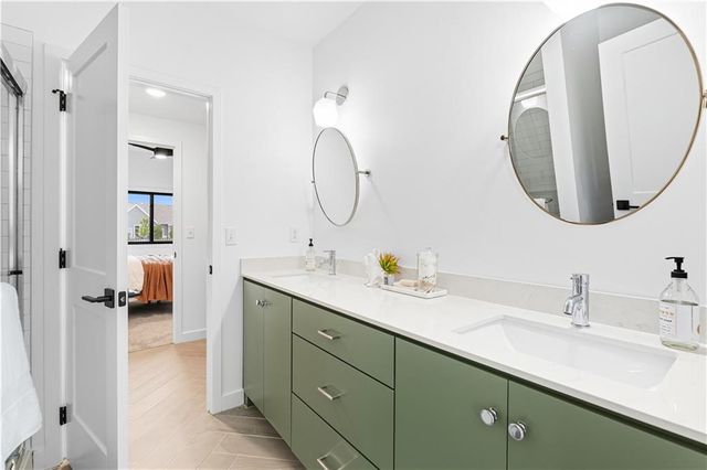 17420 Crystal Street, Overland Park, KS 66221