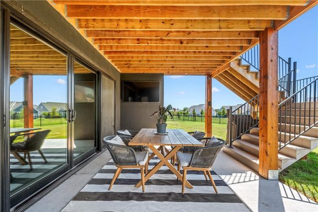 17420 Crystal Street, Overland Park, KS 66221