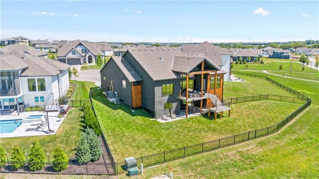 17420 Crystal Street, Overland Park, KS 66221