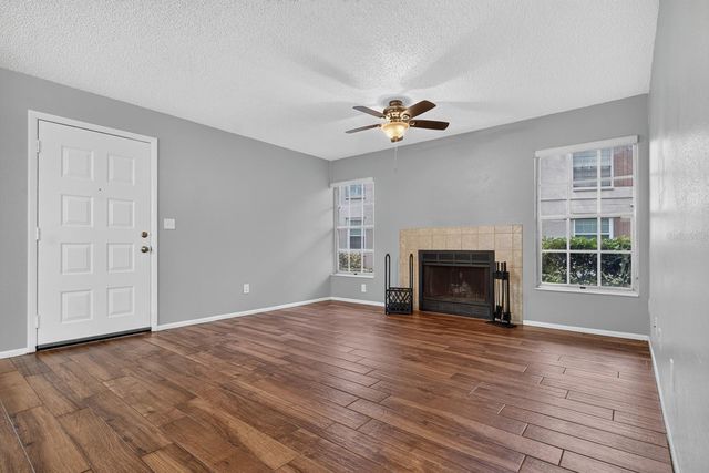 2998 BONAVENTURE CIRCLE 104, Palm Harbor, FL 34684