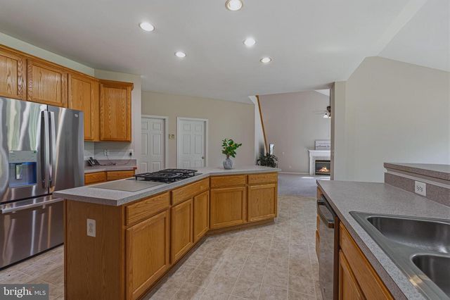 5933 COINER HOUSE PL, Manassas, VA 20112
