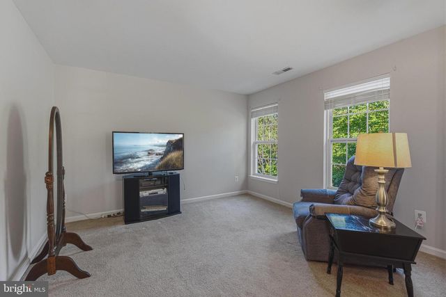 5933 COINER HOUSE PL, Manassas, VA 20112