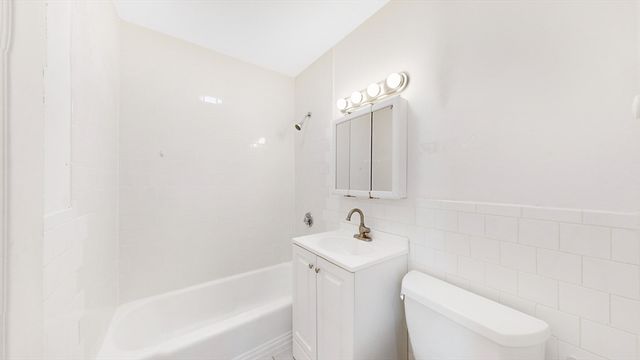 525 Highland Ave. 41, Malden, MA 02148