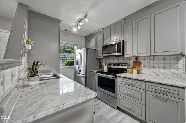 212 Kentucky Drive, Garner, NC 27529