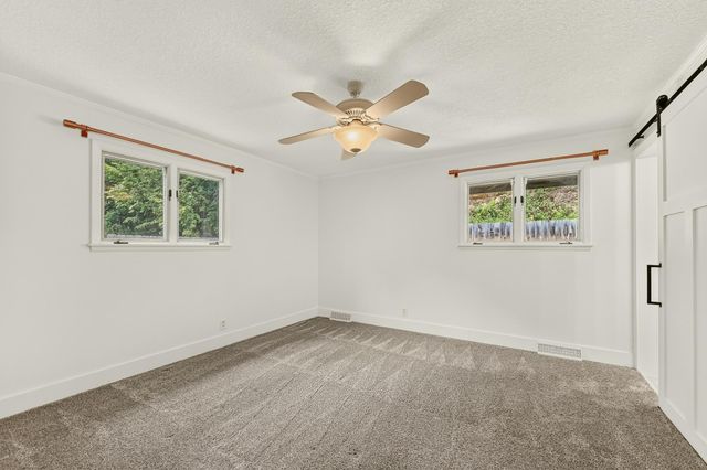 1019 11th Street SW, Rochester, MN 55902