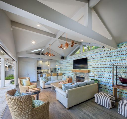 22480 Mount Eden Road, Saratoga, CA 95070