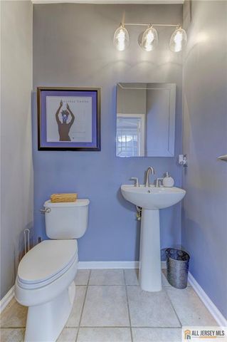 35 Rocky Hill Road, South Brunswick, NJ 08540