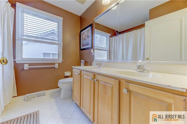 35 Rocky Hill Road, South Brunswick, NJ 08540