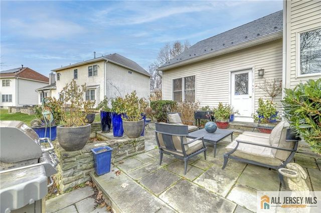 35 Rocky Hill Road, South Brunswick, NJ 08540