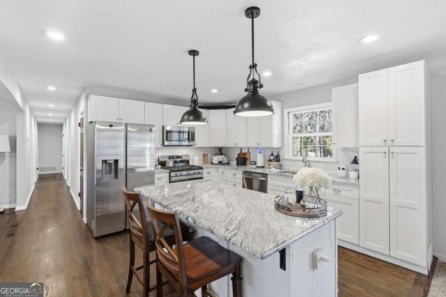 3694 Pinehill Circle, Acworth, GA 30101