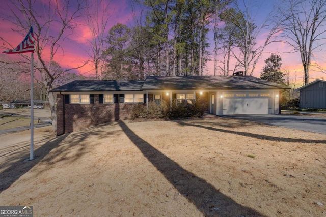 3694 Pinehill Circle, Acworth, GA 30101