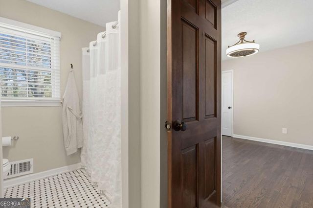 3694 Pinehill Circle, Acworth, GA 30101