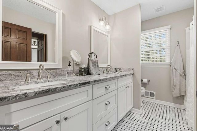 3694 Pinehill Circle, Acworth, GA 30101