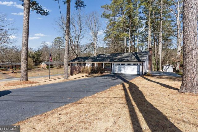 3694 Pinehill Circle, Acworth, GA 30101