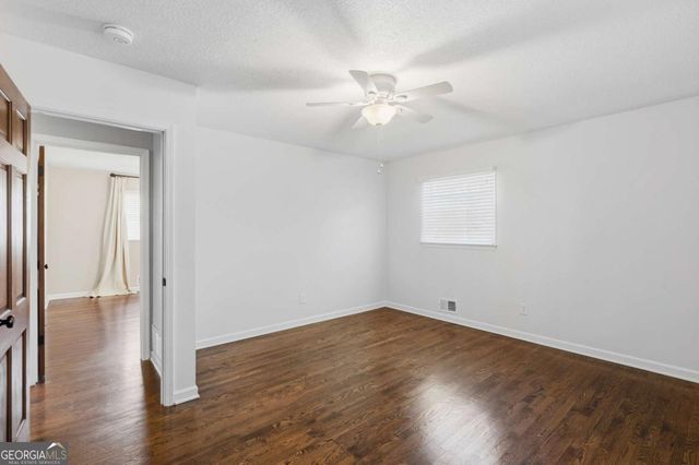 3694 Pinehill Circle, Acworth, GA 30101