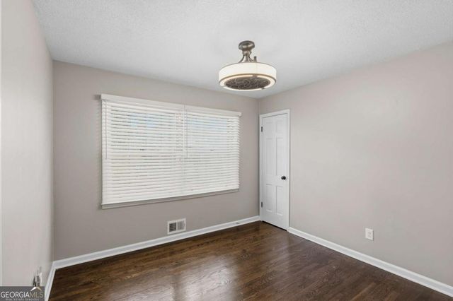 3694 Pinehill Circle, Acworth, GA 30101