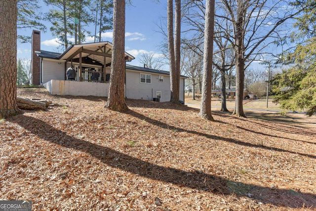 3694 Pinehill Circle, Acworth, GA 30101
